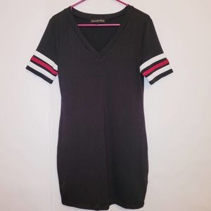 Almost Famous black sporty tshirt dress